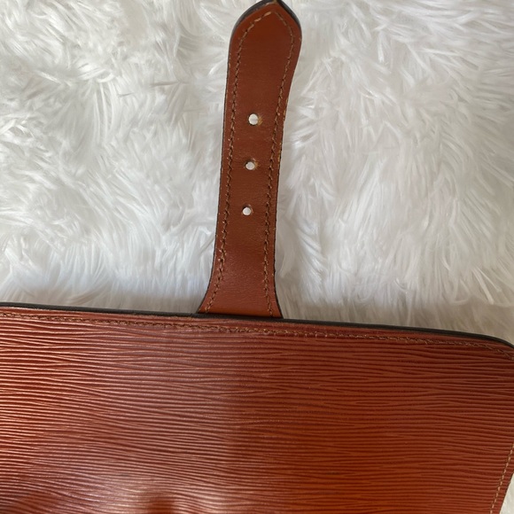Cartouchiere crossbody bag MM - Picture 8 of 16